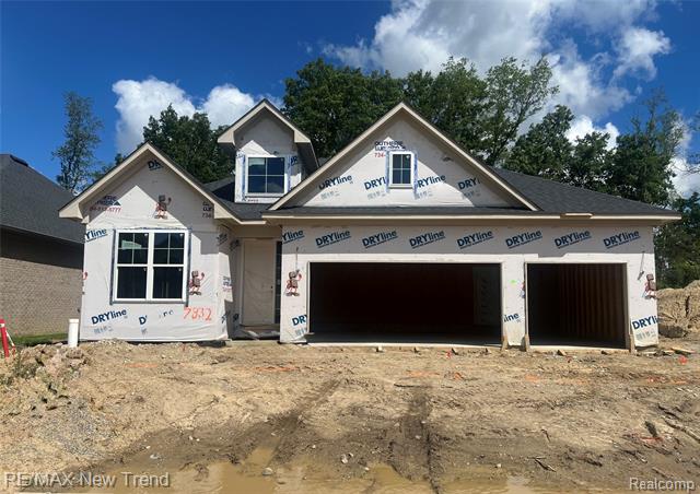 front view picture of 7832 Trailside Court, West Bloomfield, MI. 48323