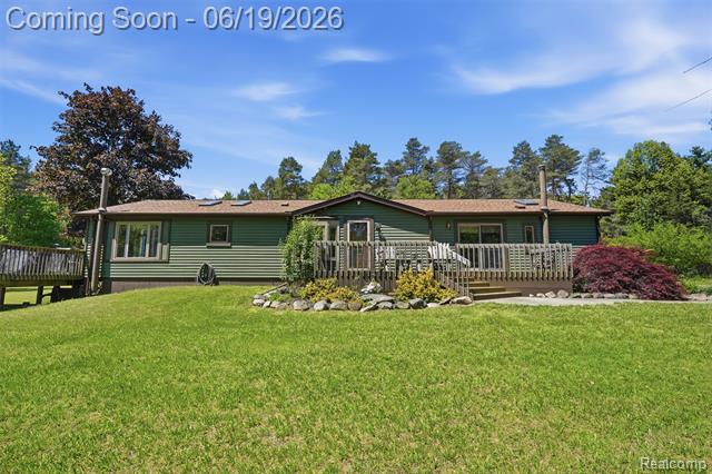 front view picture of 3167 Roods Lake Road, Lapeer, MI. 48446