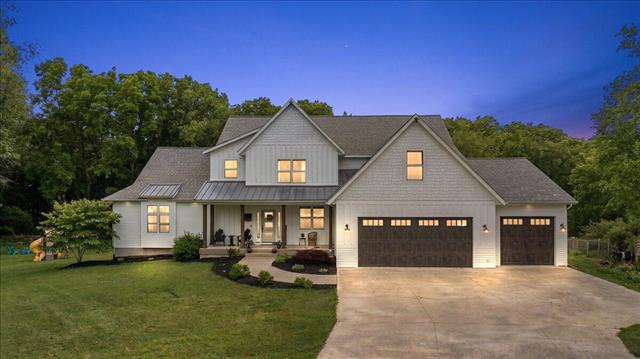 front view picture of 7654 Burrstone Drive Se, Caledonia, MI. 49316