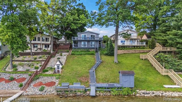 front view picture of 3782 S Shore Drive, Lapeer, MI. 48446