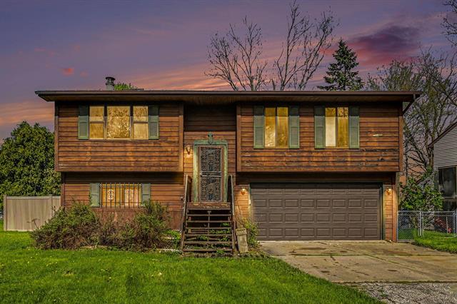 front view picture of 6002 Bishop Road, Lansing, MI. 48911