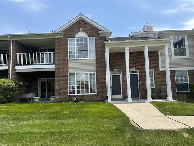 front view picture of 45805 Heather Ridge Drive, Macomb, MI. 48044