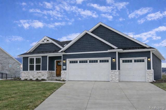 front view picture of 659 Round Rock Dr, Howell, MI. 48843