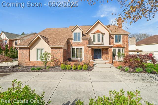 front view picture of 3066 Quail Ridge Cir, Rochester, MI. 48309
