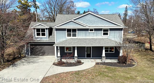 front view picture of 1100 Harding Ave, Rochester, MI. 48307