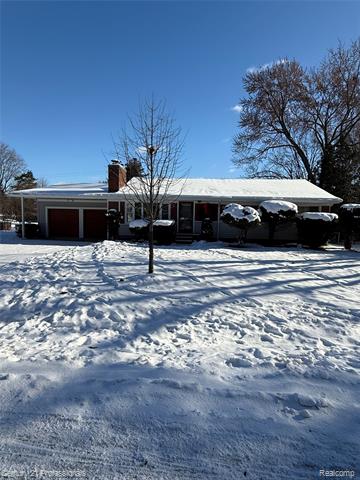 front view picture of 216 Nevada Ave, Rochester, MI. 48309