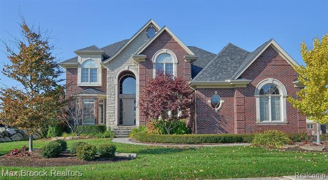 front view picture of 1444 Traceky, Rochester, MI. 48306