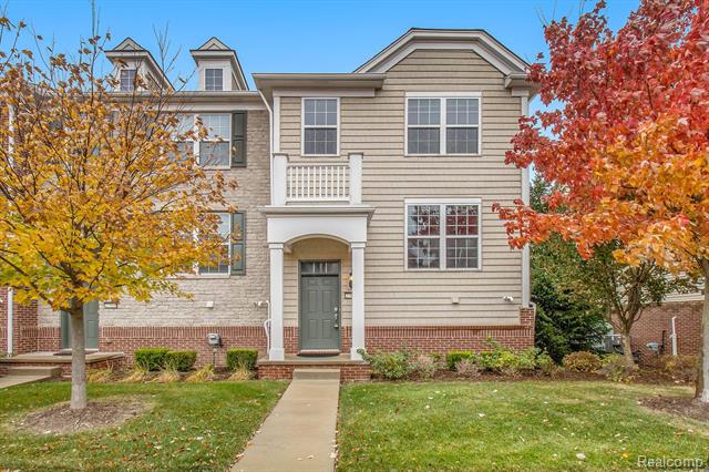 front view picture of 27994 Hopkins Dr, Novi, MI. 48377