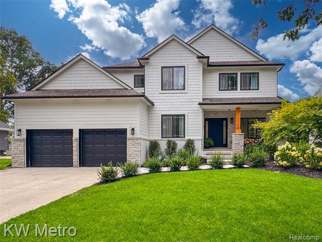 front view picture of 505 W Hudson, Royal Oak, MI. 48067