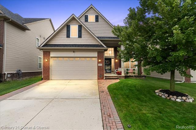 front view picture of 27476 Belgrave Pl, Novi, MI. 48374