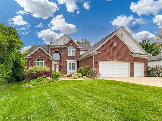 front view picture of 1842 Latimer, Troy, MI. 48083