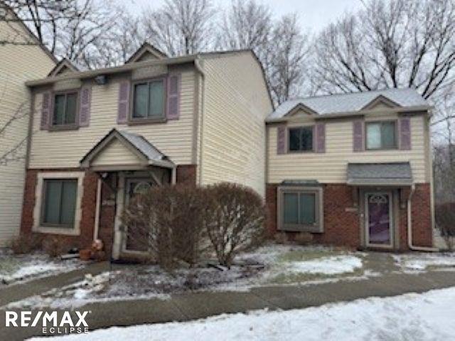 front view picture of 1646 River View Dr, Rochester, MI. 48309