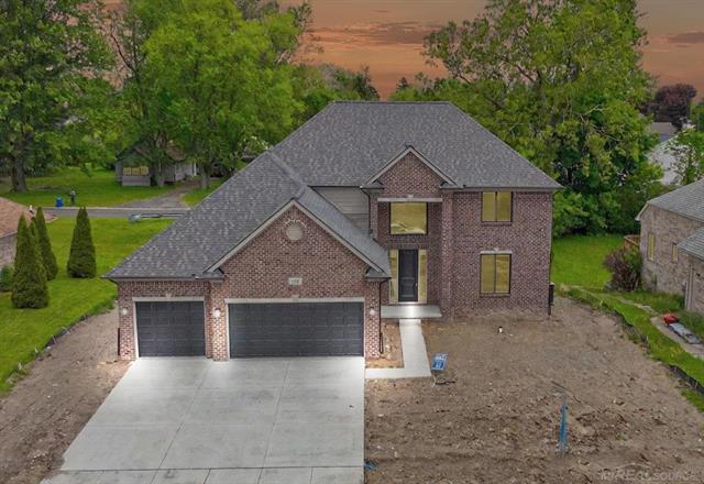front view picture of 1110 Williamson Cir, Pontiac, MI. 48340