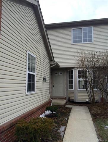 front view picture of 1240 University Dr, Pontiac, MI. 48342