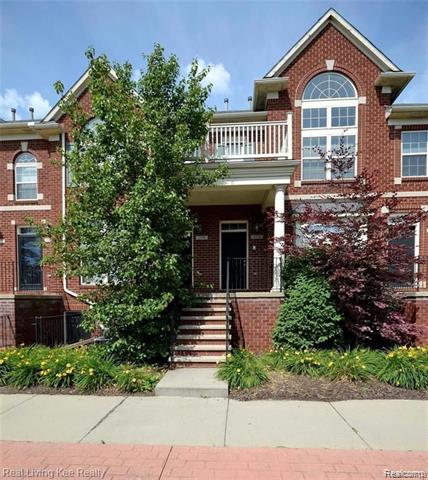 front view picture of 1570 Devon Ln, Troy, MI. 48084