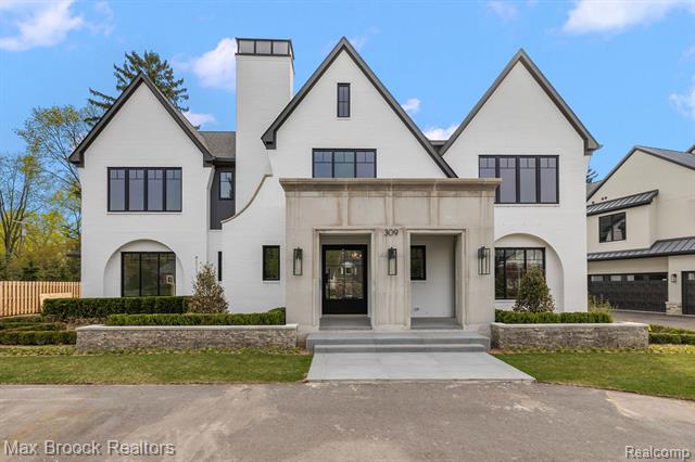 front view picture of 309 Arlington Rd, Birmingham, MI. 48009