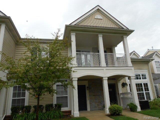 front view picture of 17109 Addington Dr, Walled Lake, MI. 48390
