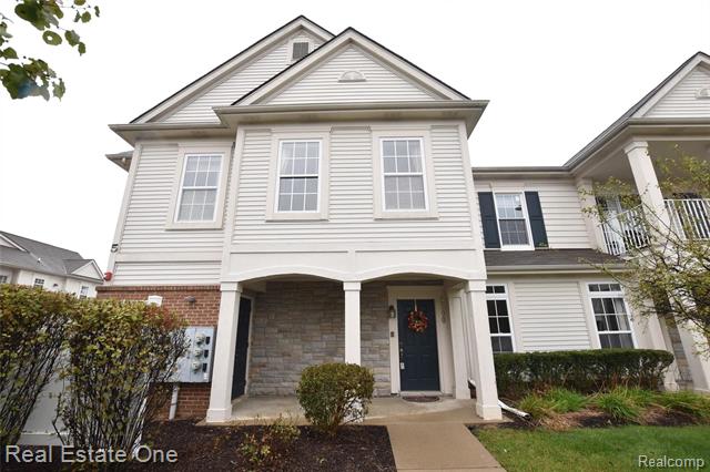 front view picture of 5200 Addington Dr, Walled Lake, MI. 48390