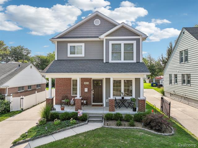 front view picture of 3013 Prairie Ave, Royal Oak, MI. 48073