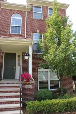 front view picture of 25322 Saint James, Southfield, MI. 48075