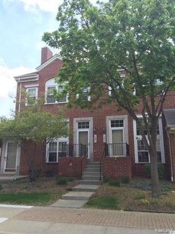 front view picture of 157 W Kenilworth Ave, Royal Oak, MI. 48067