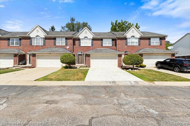 front view picture of 19236 W 11 Mile Rd Unit 6, Southfield, MI. 48076