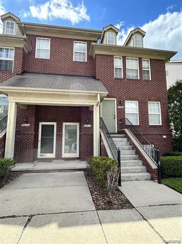 front view picture of 23315 Grayson Dr, Southfield, MI. 48075
