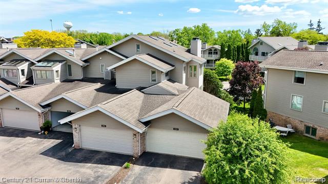 front view picture of 21084 Boulder Cir, Northville, MI. 48167