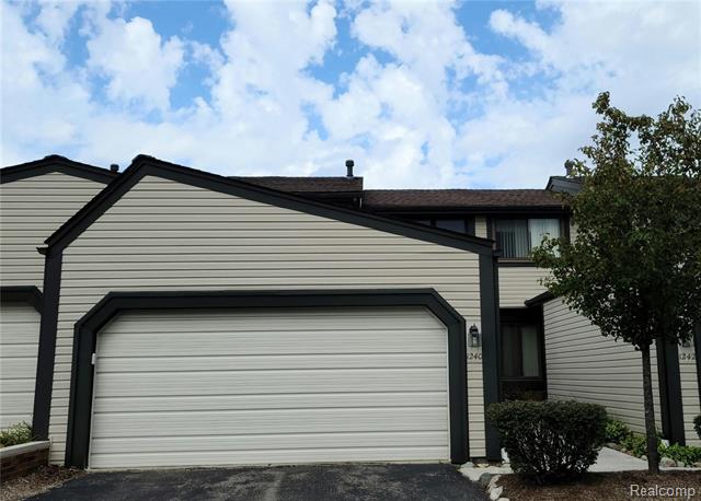 front view picture of 1240 Charleston Ct, Northville, MI. 48167
