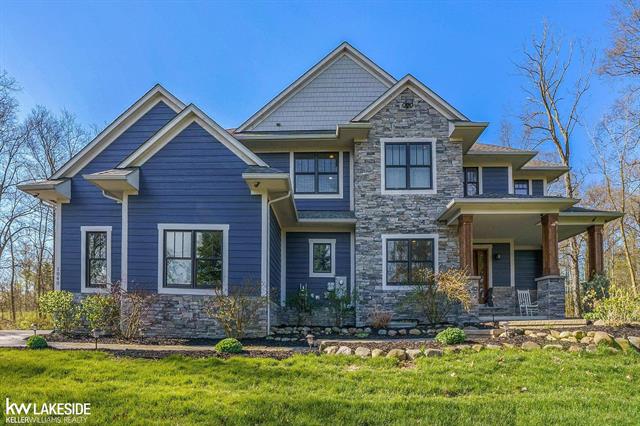 front view picture of 1040 E Silverbell Rd, Lake Orion, MI. 48360
