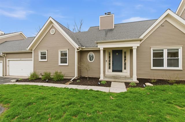 front view picture of 7779 Newport Dr, Clarkston, MI. 48348