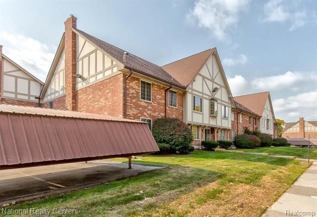 front view picture of 30260 Southfield Rd, Southfield, MI. 48076