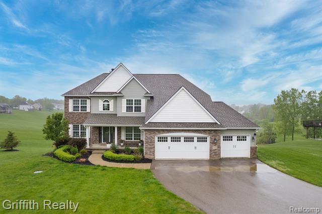 front view picture of 9869 Dartmouth Rd, Clarkston, MI. 48348