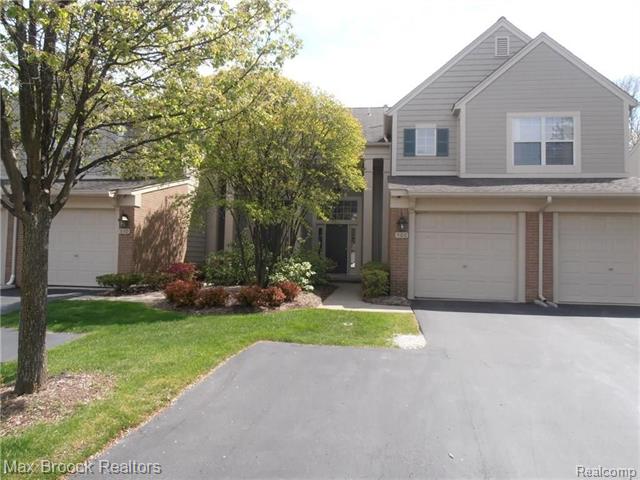 front view picture of 506 Newburne Pointe, Bloomfield Hills, MI. 48304