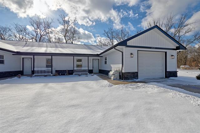 front view picture of 20435 Westland Dr, Southfield, MI. 48075