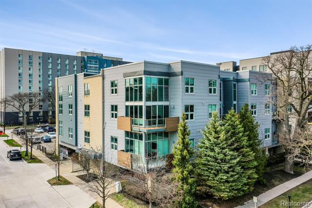front view picture of 614 S Troy St Unit 10, Royal Oak, MI. 48067