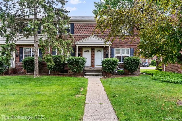 front view picture of 3344 Coolidge Hwy, Royal Oak, MI. 48073