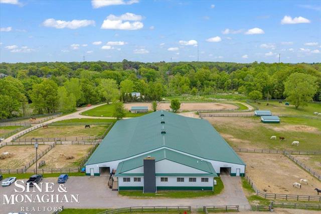 front view picture of 270 Rochester Rd, Leonard, MI. 48367