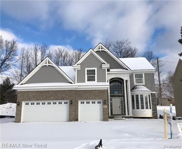front view picture of 529 Napa Valley Dr, Milford, MI. 48381