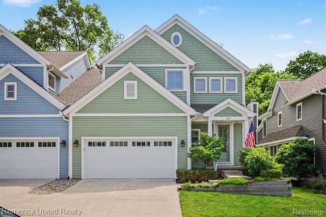 front view picture of 307 River Wood Trl, Milford, MI. 48381