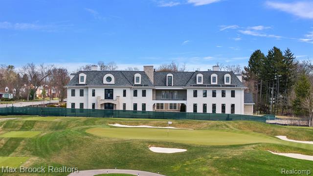 front view picture of 1395 Northlawn Blvd, Birmingham, MI. 48009