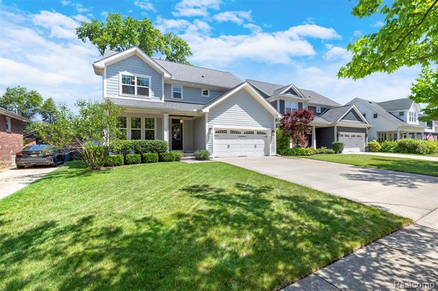 front view picture of 501 Devillen Ave, Royal Oak, MI. 48073