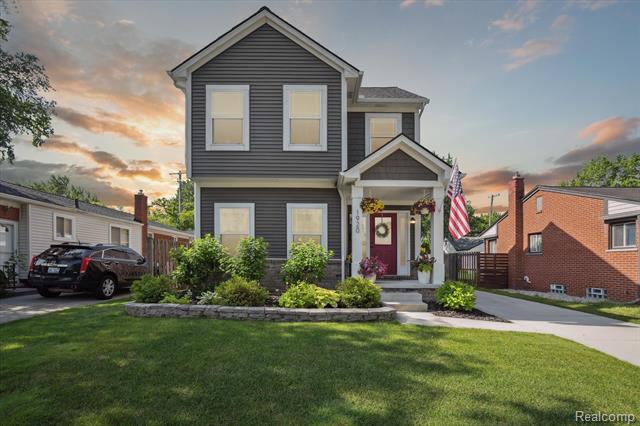 front view picture of 1920 Rowland Ave, Royal Oak, MI. 48067