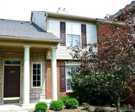 front view picture of 3507 Tremonte Cir N, Rochester, MI. 48306