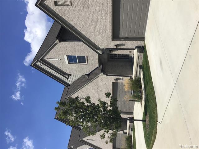 front view picture of 1028 Lamb Rd, Troy, MI. 48085
