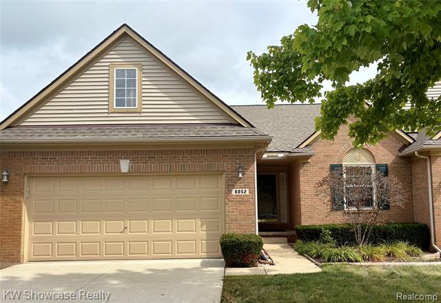 front view picture of 8052 Springdale Dr, White Lake, MI. 48386