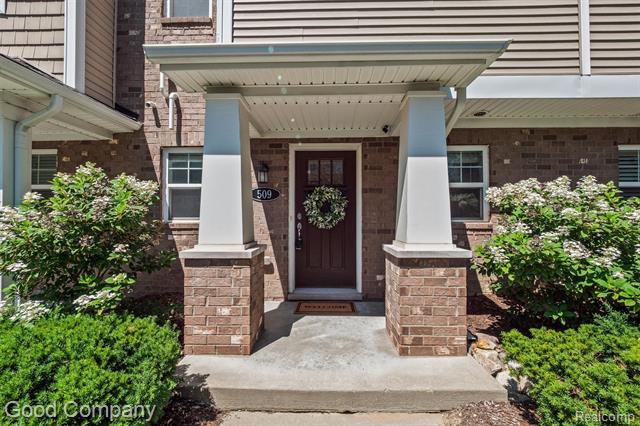 front view picture of 509 Midland Blvd, Royal Oak, MI. 48073