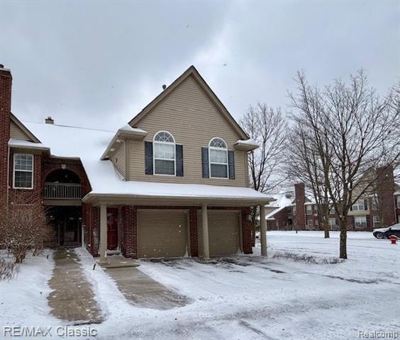 front view picture of 28560 Carlton Way Dr, Novi, MI. 48377