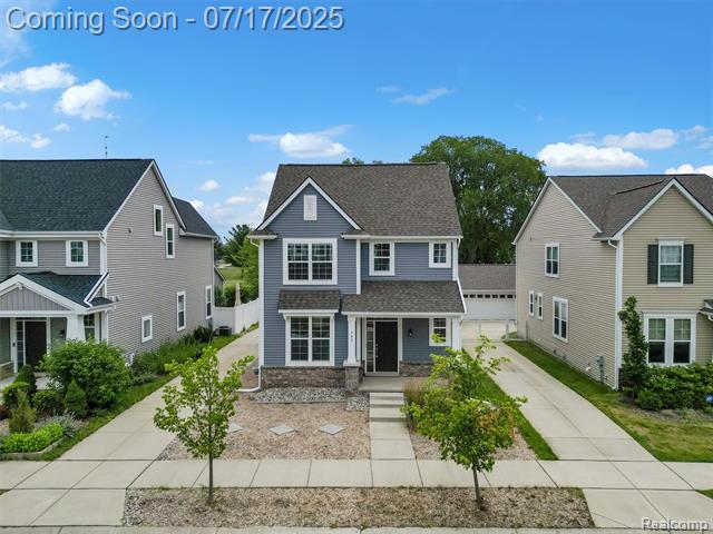 front view picture of 482 Wilson St, Ferndale, MI. 48220