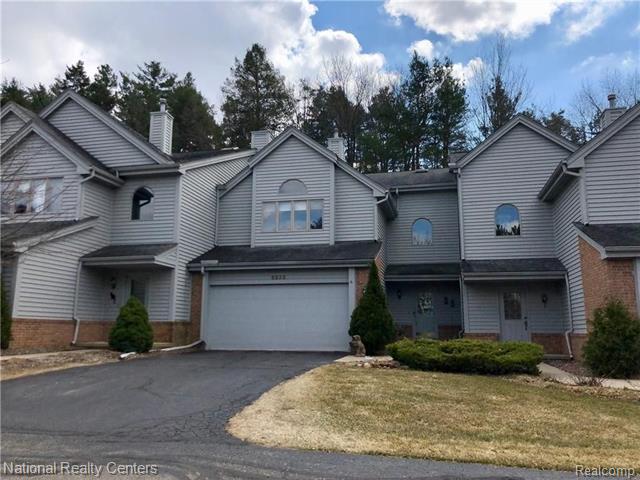 front view picture of 6535 Ridgeview Dr, Clarkston, MI. 48346